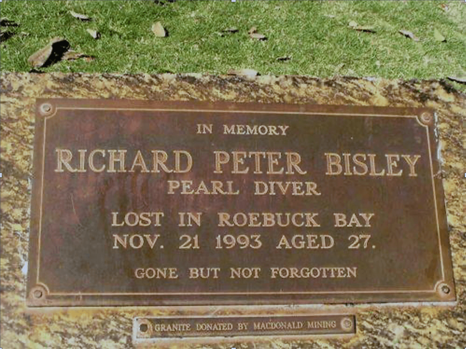 Bisley Memorial Plaque in Robinson Street, Broome